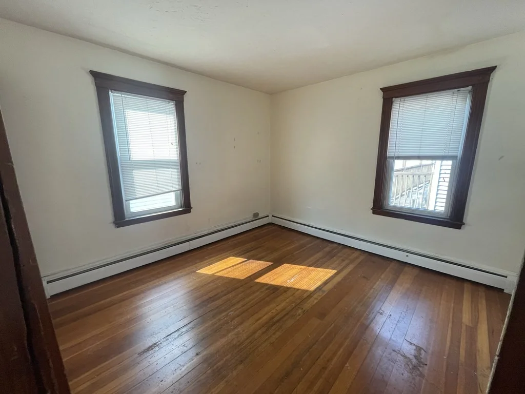 3 bed, 1 bath apartment for rent at 48 Prince Unit 2C, Salem — photo 14 of 14