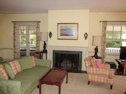 6 bed, 4+ bath apartment for rent at 48 Proctor, Manchester — photo 12 of 36