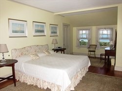 6 bed, 4+ bath apartment for rent at 48 Proctor, Manchester — photo 27 of 36