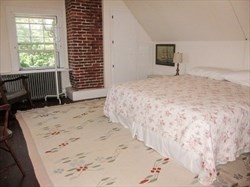 6 bed, 4+ bath apartment for rent at 48 Proctor, Manchester — photo 15 of 36