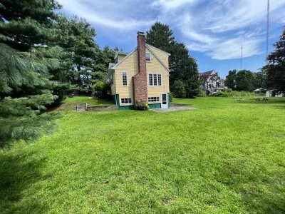 3 bed, 2 bath apartment for rent at 48 River Ave Unit 1, Newton Upper Falls — photo 17 of 17