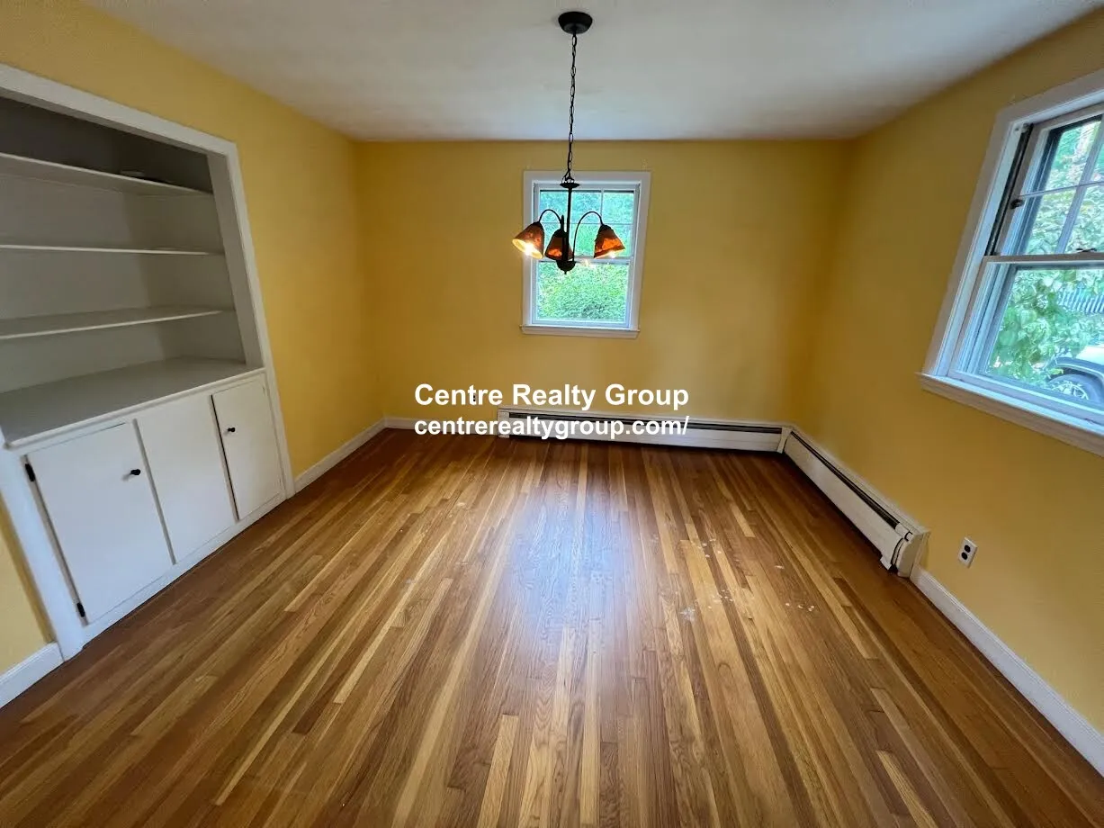 3 bed, 2 bath apartment for rent at 48 River Ave Unit 1, Newton Upper Falls — photo 5 of 17
