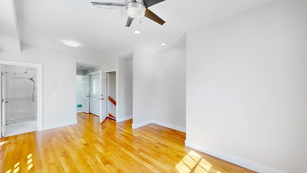 4 bed, 3 bath apartment for rent at 48 Rockwell St Unit 1, Maplewood — photo 13 of 34