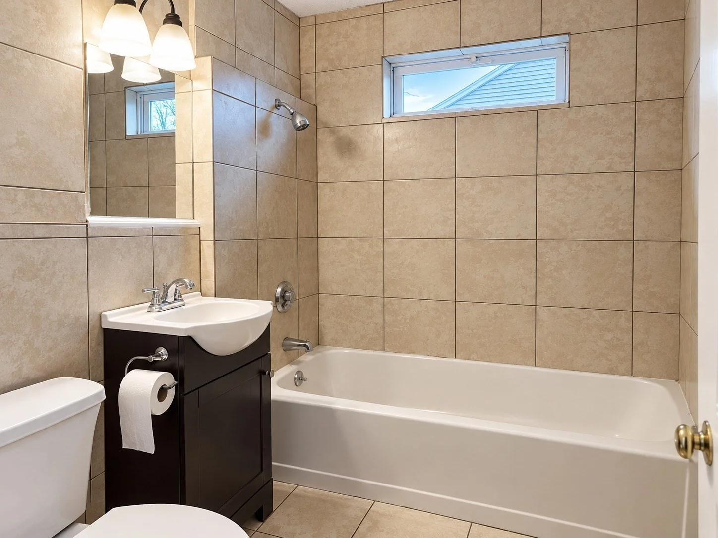 2 bed, 1 bath apartment for rent at 48 S Prospect St Unit 1, Haverhill — photo 6 of 7