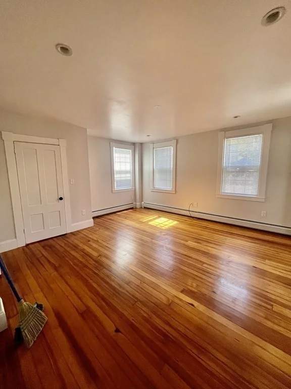 2 bed, 1 bath apartment for rent at 48 Seventh Unit 1W, Center — photo 9 of 23