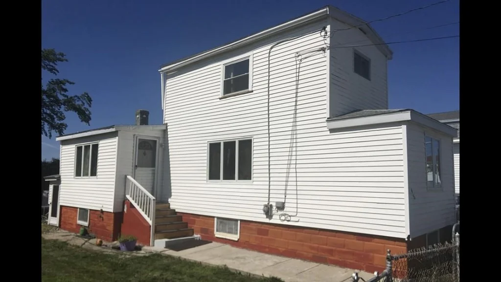 2 bed, 1 bath apartment for rent at 48 Shawmut St Unit 48, Revere