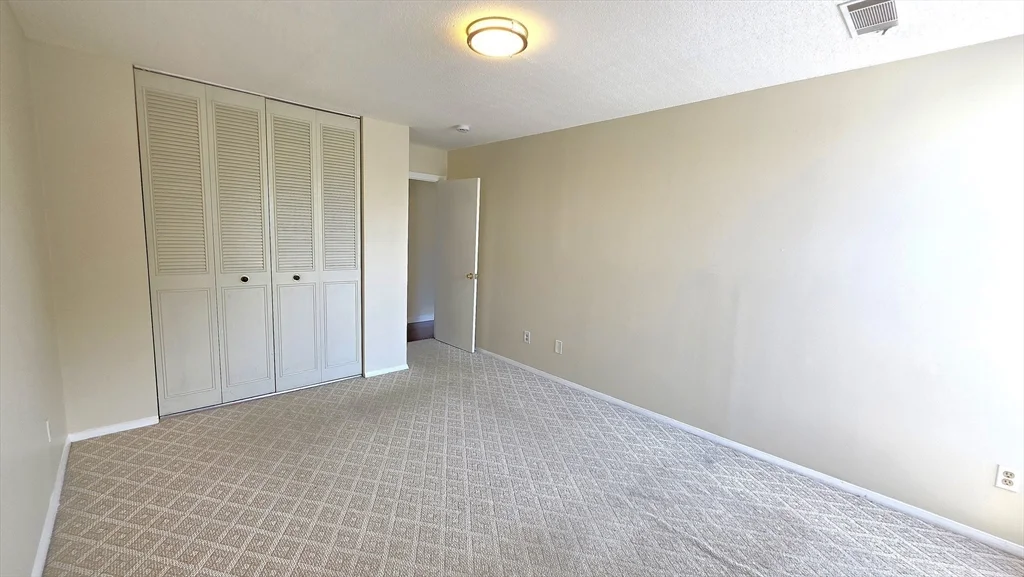 2 bed, 1 bath apartment for rent at 48 Shrewsbury Green Dr Unit I, Shrewsbury — photo 16 of 32