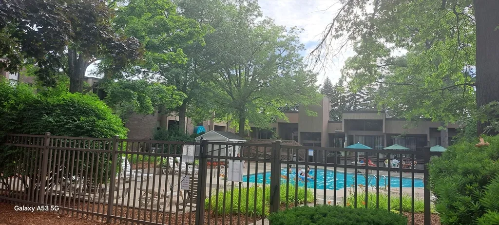 2 bed, 1 bath apartment for rent at 48 Shrewsbury Green Dr Unit I, Shrewsbury — photo 42 of 42