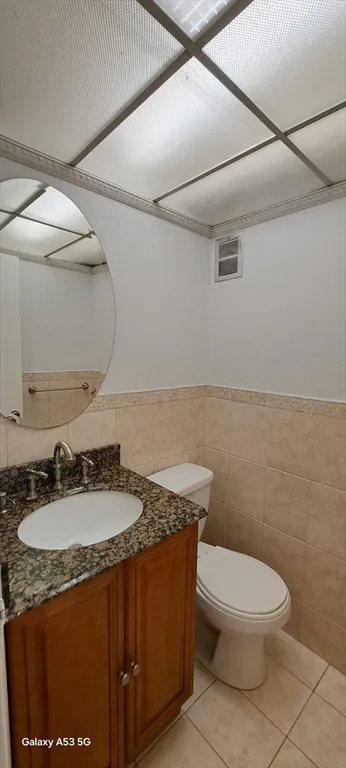 2 bed, 1 bath apartment for rent at 48 Shrewsbury Green Dr Unit I, Shrewsbury — photo 36 of 42