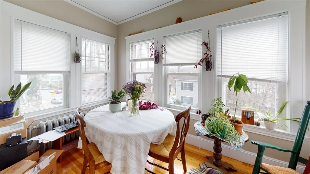 3 bed, 1 bath apartment for rent at 48 South Crescent Circuit Unit 2, Brighton — photo 4 of 11