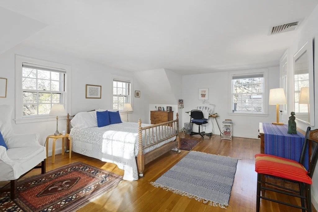 4 bed, 3 bath apartment for rent at 48 Sparks Unit 48, Cambridge — photo 24 of 32