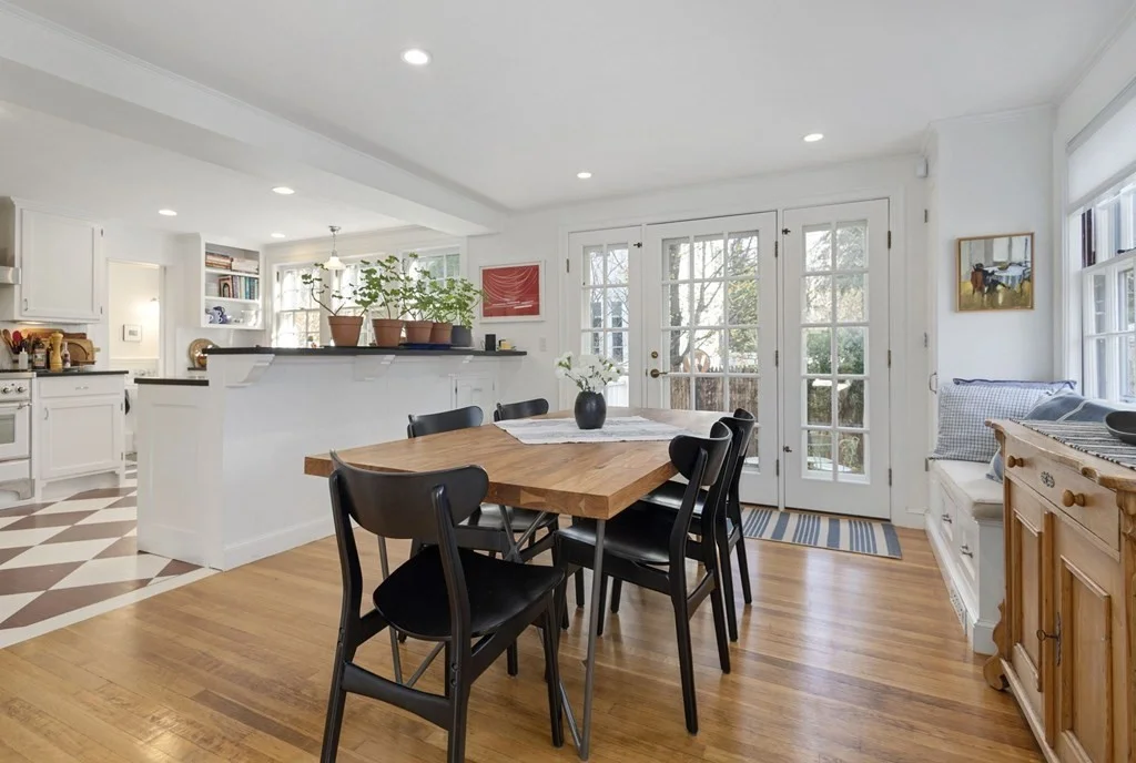 4 bed, 3 bath apartment for rent at 48 Sparks Unit 48, Cambridge — photo 6 of 32