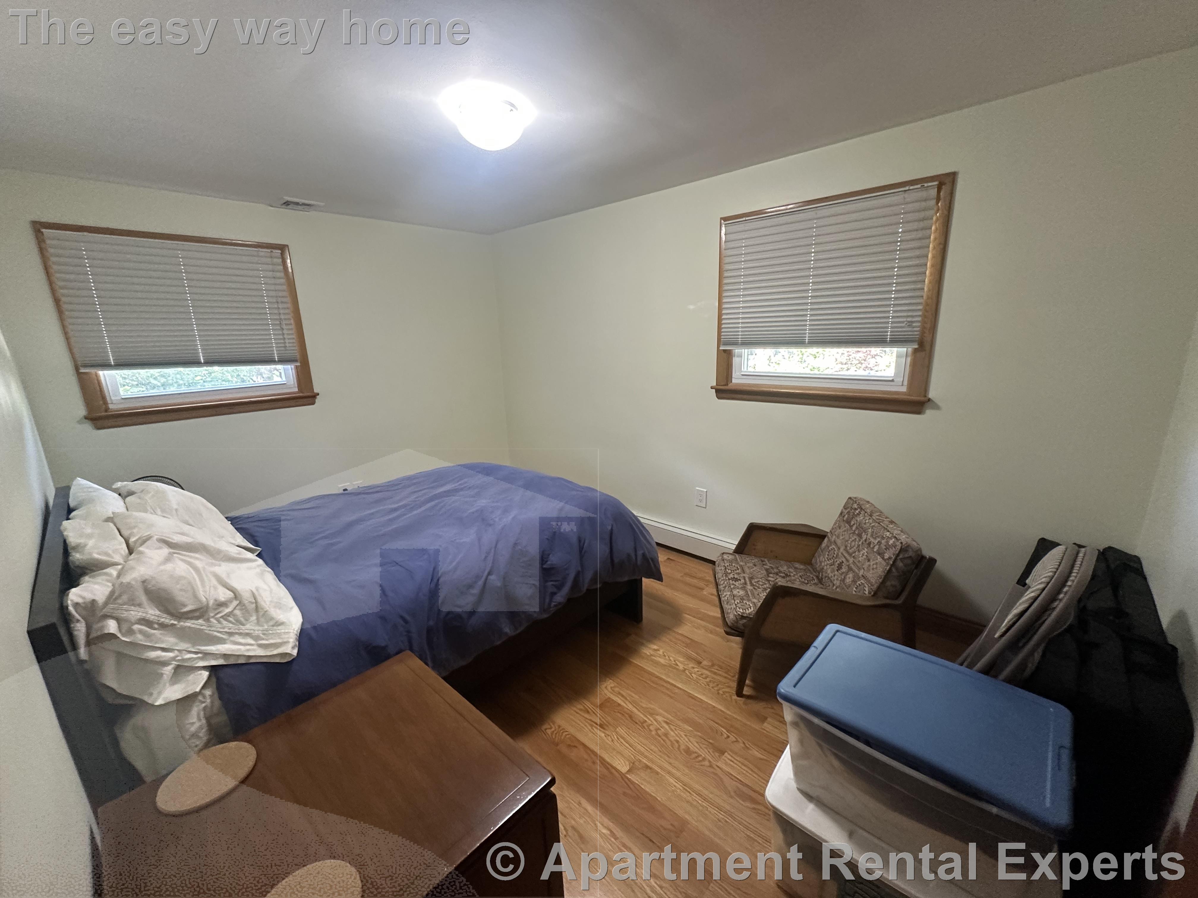 3 bed, 2 bath apartment for rent at 48 Spy Pond Ln, Arlington Center — photo 12 of 16