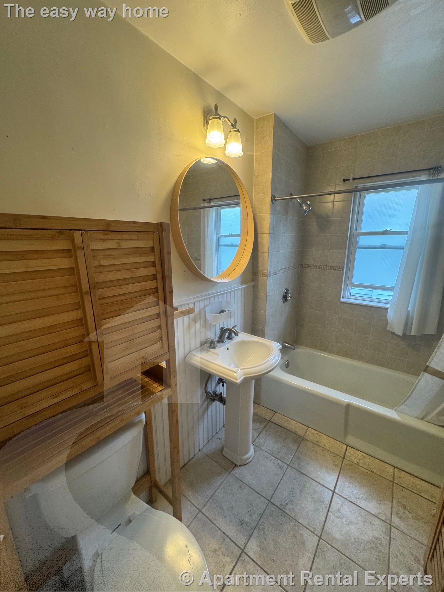 2 bed, 1 bath apartment for rent at 48 Standish St Unit 2, Huron Village — photo 10 of 18