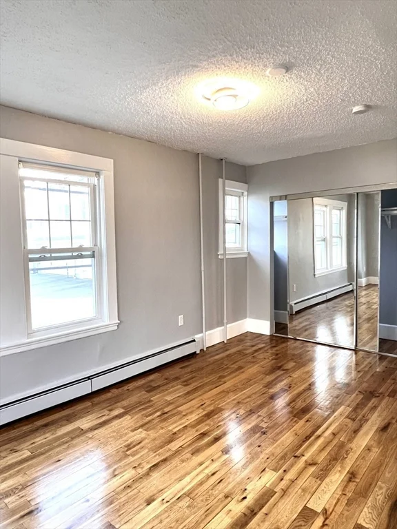 2 bed, 1 bath apartment for rent at 48 Town Hill St Unit 1, Quincy — photo 4 of 10