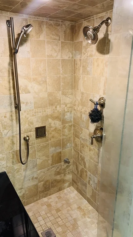 2 bed, 1 bath apartment for rent at 48 Trapelo Unit 1A, Brighton — photo 12 of 16