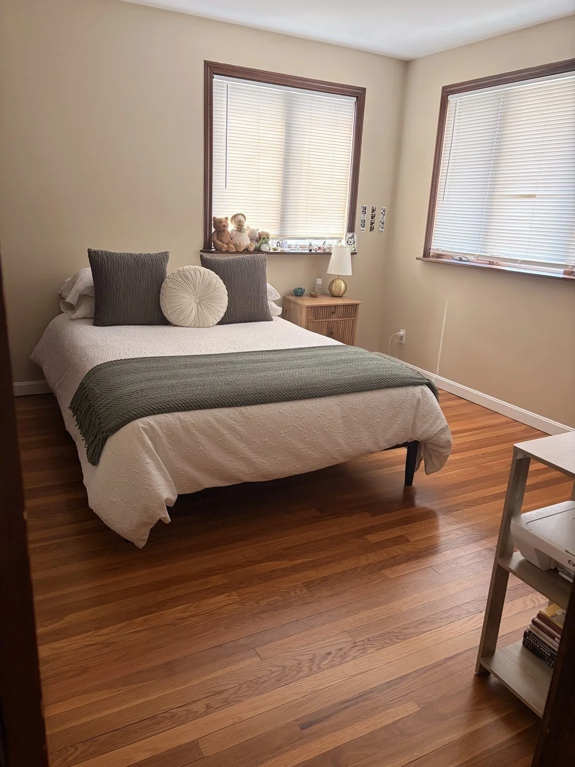 4 bed, 2 bath apartment for rent at 48 Trapelo Unit 2, Brighton — photo 8 of 25