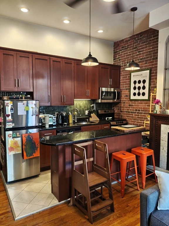 2 bed, 1 bath apartment for rent at 48 Waltham St Unit 2, South End — photo 1 of 12