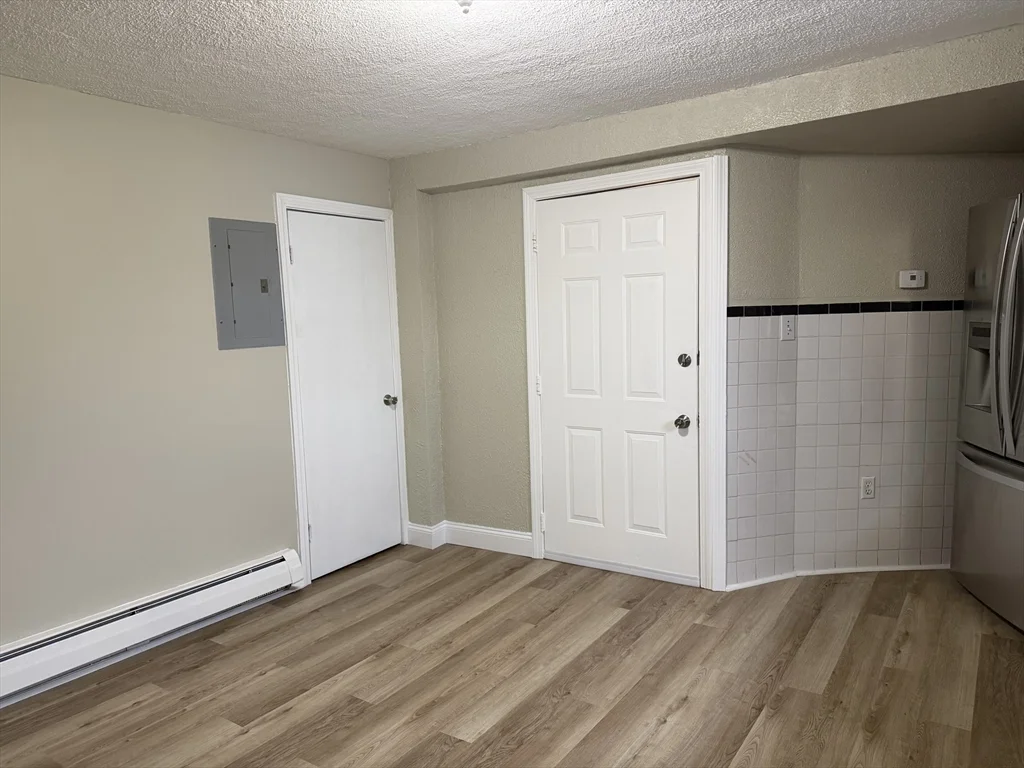 3 bed, 1 bath apartment for rent at 48 Wamesit St Unit 2, Lowell — photo 4 of 14
