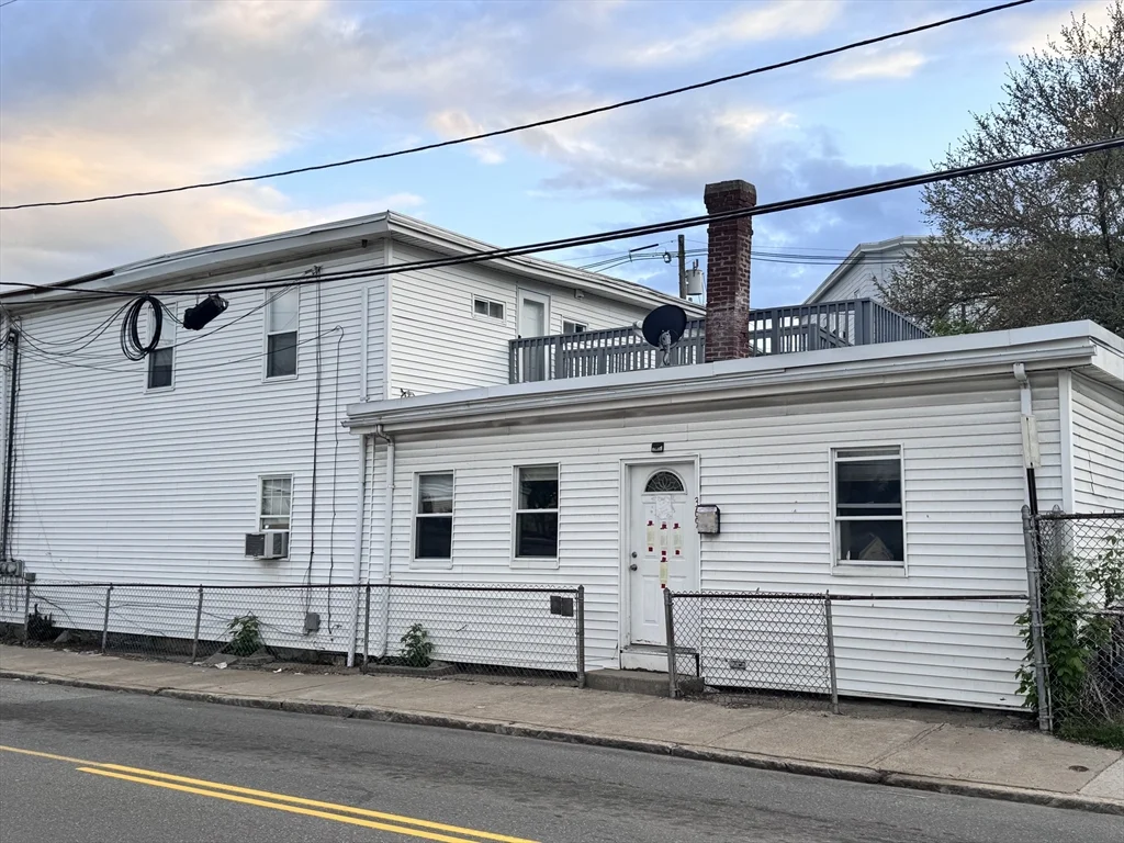 3 bed, 1 bath apartment for rent at 48 Wamesit St Unit 2, Lowell — photo 14 of 14