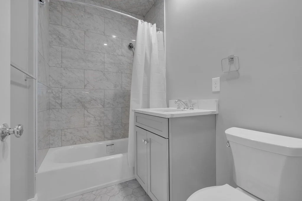 4 bed, 2 bath apartment for rent at 48 Webster St Unit 0, Lawrence Estates — photo 15 of 20
