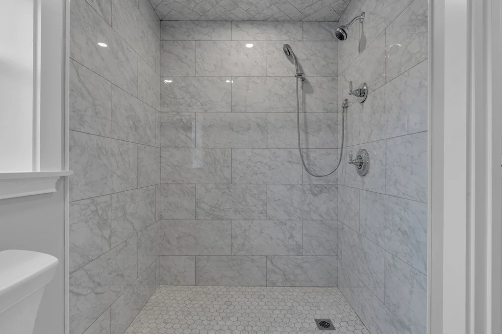 4 bed, 2 bath apartment for rent at 48 Webster St Unit 0, Lawrence Estates — photo 18 of 20