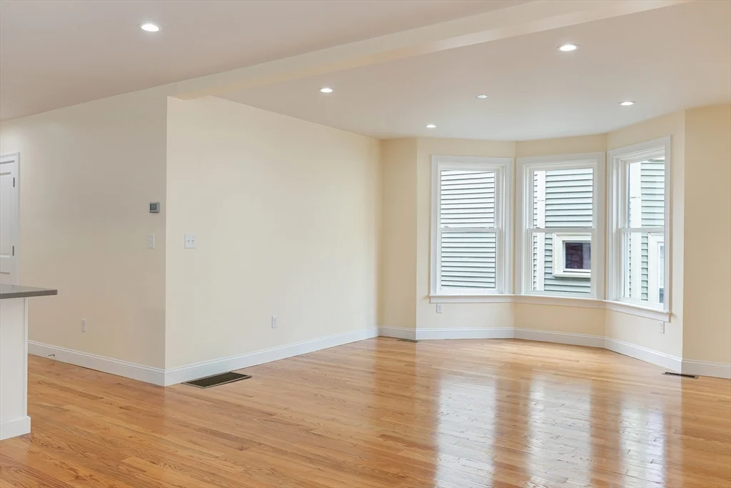 3 bed, 2 bath apartment for rent at 48 West Tremlett Unit 2, Dorchester — photo 10 of 22