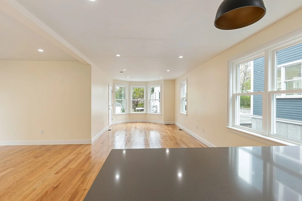 3 bed, 2 bath apartment for rent at 48 West Tremlett Unit 2, Dorchester — photo 7 of 22