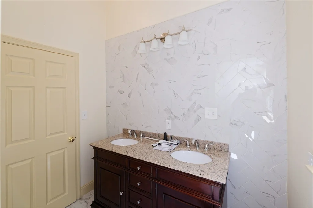 3 bed, 1 bath apartment for rent at 48 Westbrook Rd Unit 48, Northborough — photo 26 of 30