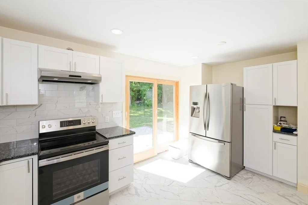 3 bed, 1 bath apartment for rent at 48 Westbrook Rd Unit 48, Northborough — photo 9 of 30