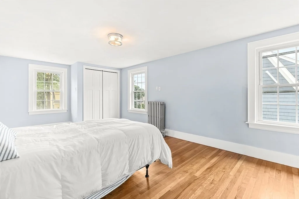 3 bed, 1 bath apartment for rent at 48 Whitney Rd, Lawrence Estates — photo 15 of 21