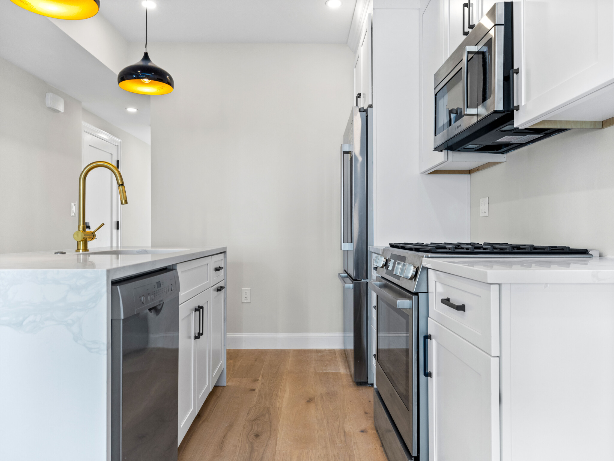 4 bed, 2 bath apartment for rent at 48 Woodward St Unit 2, South Boston — photo 3 of 19