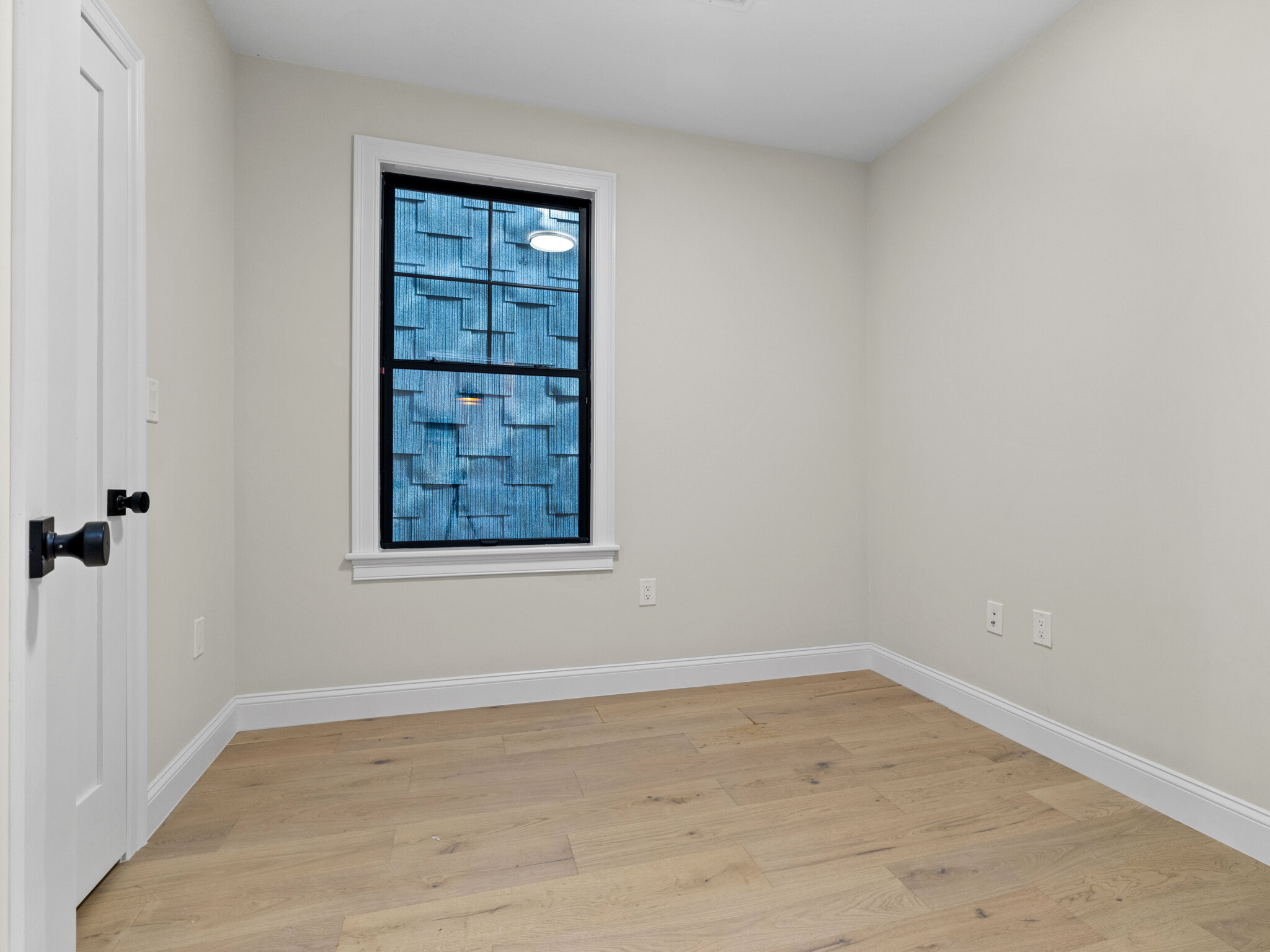 4 bed, 2 bath apartment for rent at 48 Woodward St Unit 2, South Boston — photo 12 of 19
