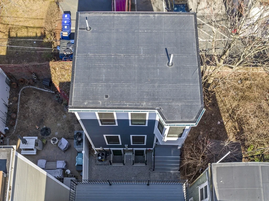 5 bed, 2.5 bath apartment for rent at 48 Woodward St Unit R, South Boston — photo 30 of 31