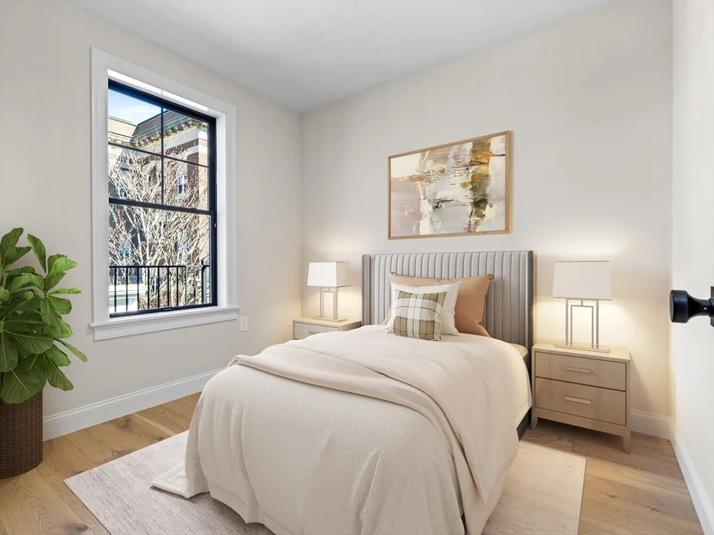 4 bed, 2 bath apartment for rent at 48 Woodward Unit 3, South Boston — photo 17 of 20