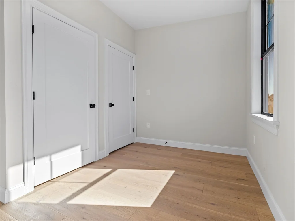 4 bed, 2 bath apartment for rent at 48 Woodward Unit 3, South Boston — photo 8 of 20