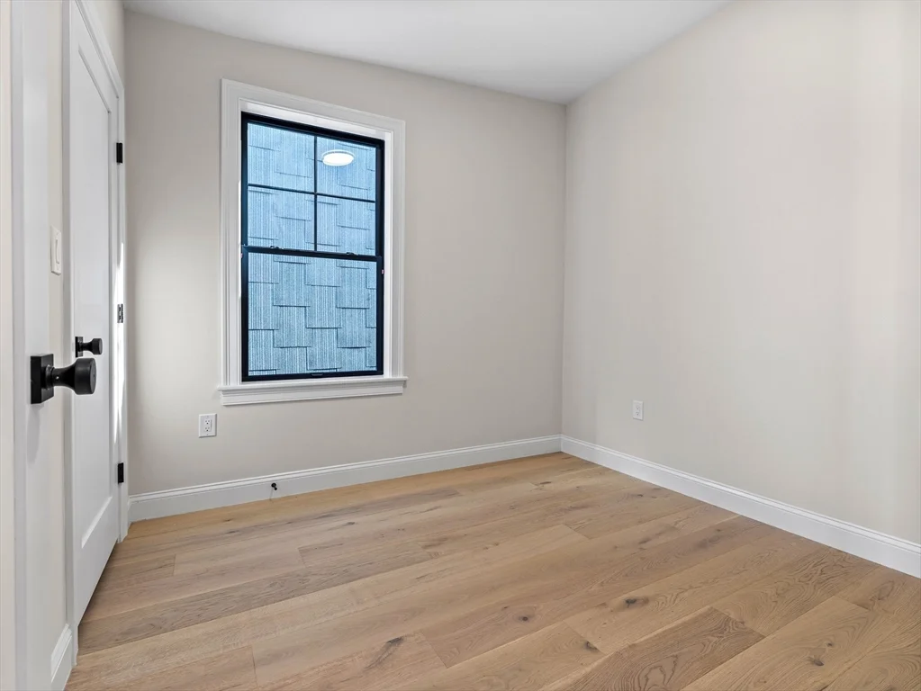 4 bed, 2 bath apartment for rent at 48 Woodward Unit 3, South Boston — photo 11 of 20