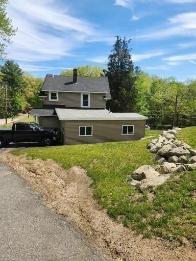 3 bed, 2 bath apartment for rent at 480 Amesbury Rd, Haverhill — photo 5 of 31