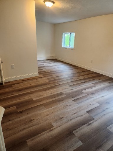 3 bed, 2 bath apartment for rent at 480 Amesbury Rd, Haverhill — photo 31 of 31