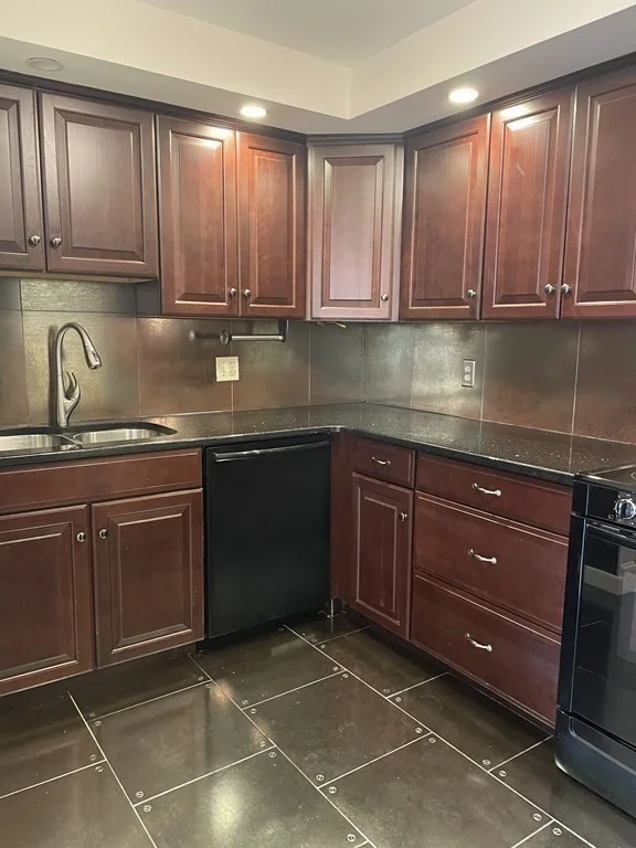 1 bed, 1 bath apartment for rent at 480 Concord Ave Unit B, Belmont — photo 6 of 11