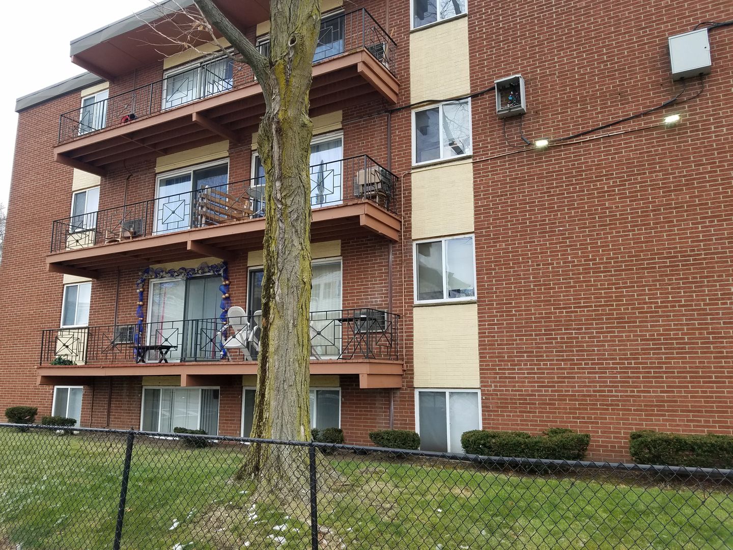 2 bed, 1 bath apartment for rent at 480 Norfolk St Unit 2, Mattapan — photo 2 of 12