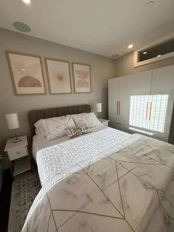 3 bed, 1 bath apartment for rent at 480 W Broadway Unit 201, Boston — photo 8 of 16