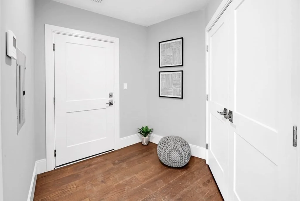 3 bed, 1 bath apartment for rent at 480 W Broadway Unit 201, Boston — photo 13 of 16
