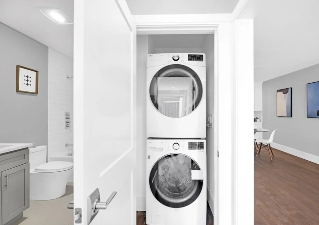 2 bed, 1 bath apartment for rent at 480 W Broadway Unit 6, Boston — photo 6 of 14
