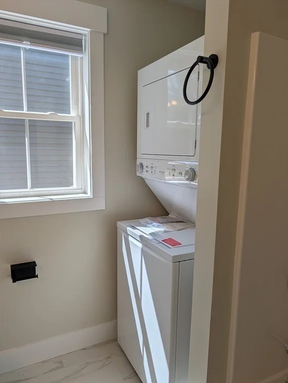 1 bed, 1 bath apartment for rent at 480 Wareham St Unit 12, Middleboro — photo 9 of 29