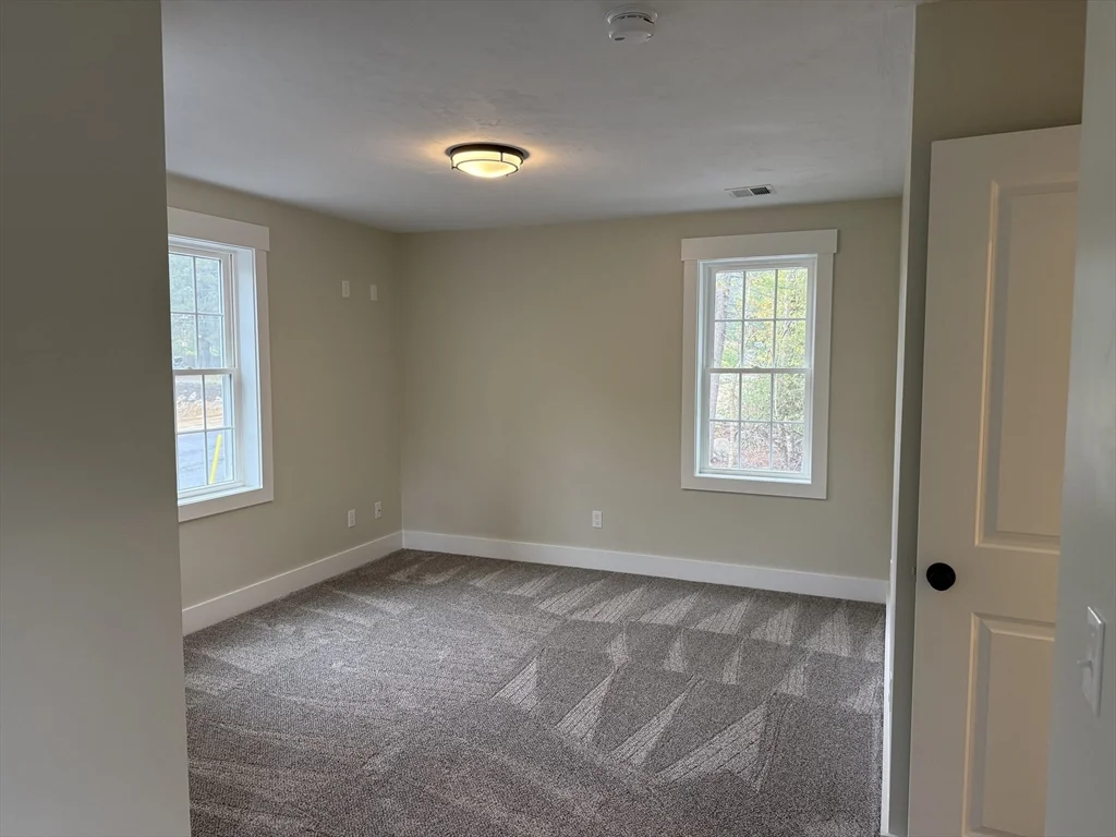 1 bed, 1 bath apartment for rent at 480 Wareham St Unit 16, Middleboro — photo 15 of 18