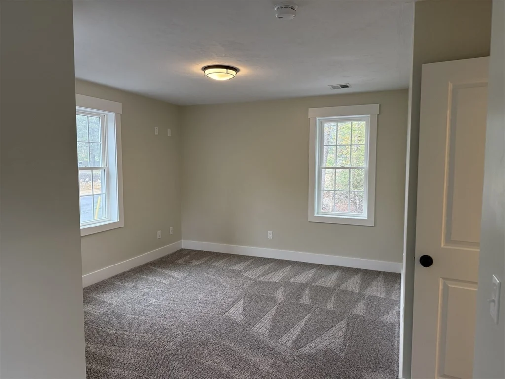 1 bed, 1 bath apartment for rent at 480 Wareham St Unit 26, Middleboro — photo 16 of 19