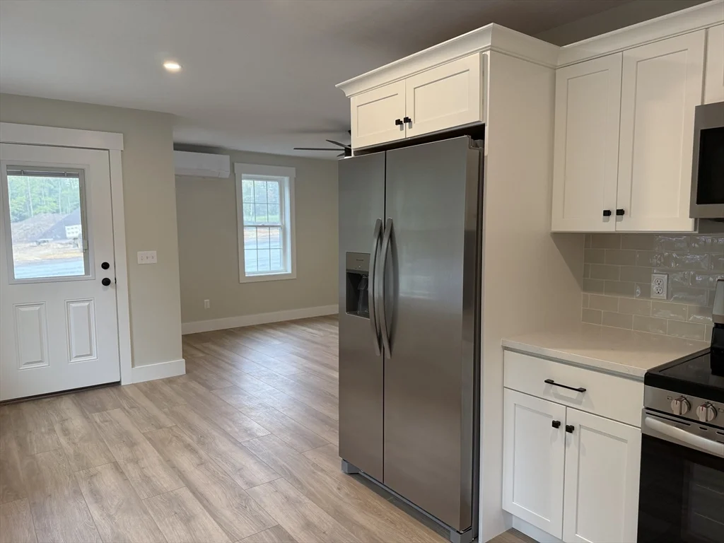 1 bed, 1 bath apartment for rent at 480 Wareham St Unit 26, Middleboro — photo 4 of 19