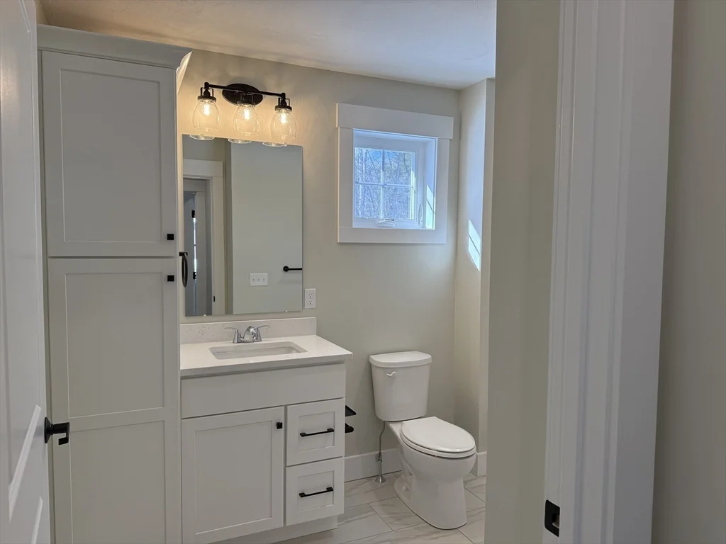1 bed, 1 bath apartment for rent at 480 Wareham St Unit 29, Middleboro — photo 7 of 17
