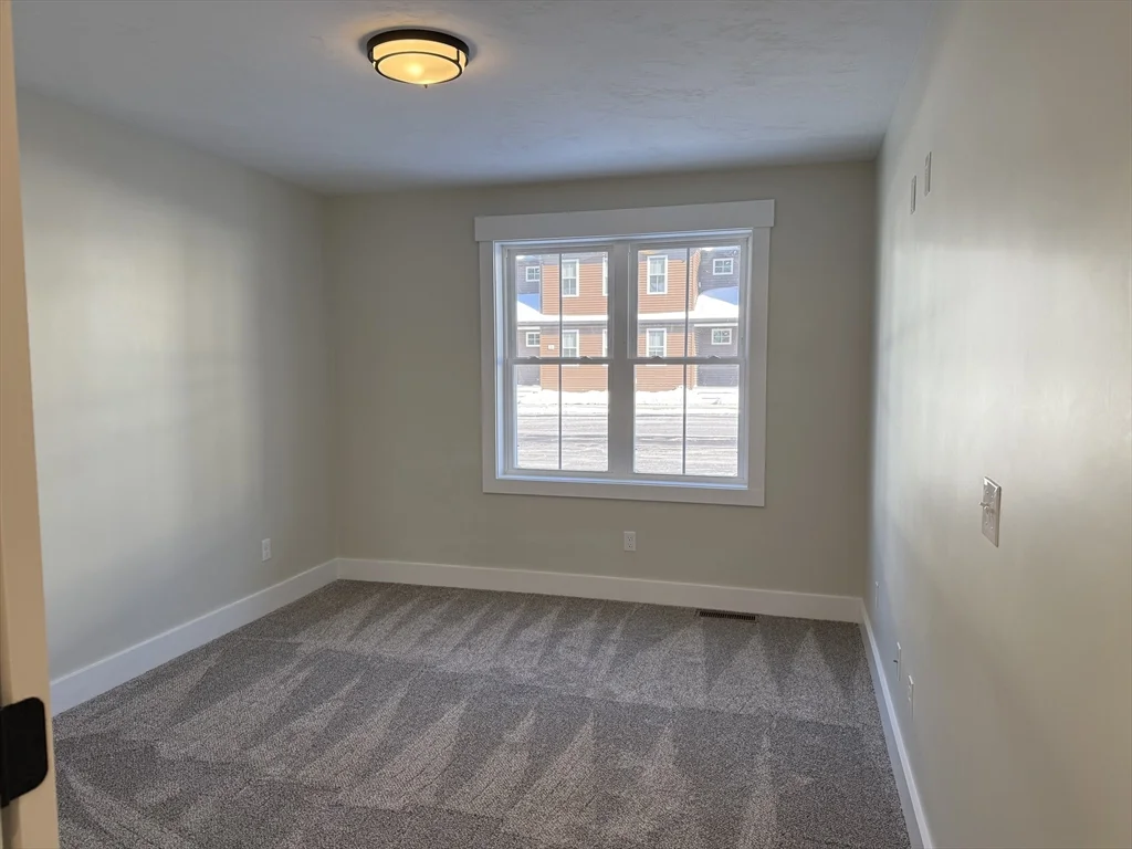 1 bed, 1 bath apartment for rent at 480 Wareham St Unit 31, Middleboro — photo 11 of 15